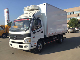 福田欧马可4.1米冷藏车