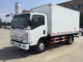 五十铃宽体KV100 4.2米冷藏车