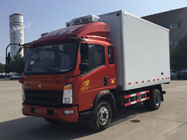 重汽豪沃4.1米冷藏车